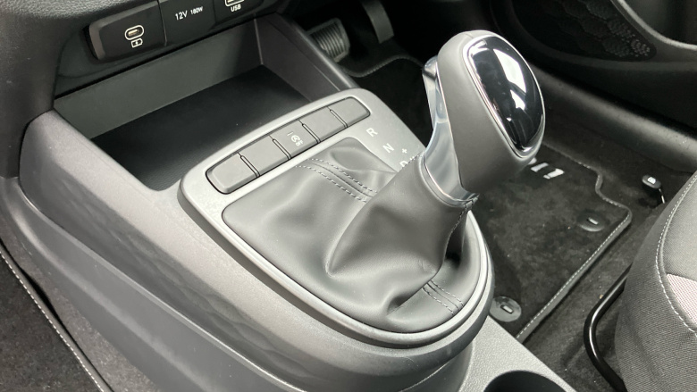 Hyundai i10 1.0 [63] Advance 5dr Auto [Nav] Petrol Hatchback